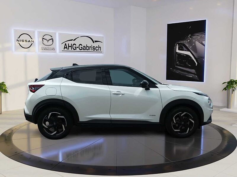 Nissan Juke N-Connecta Hybrid/1.6ltr. /AT/Navi