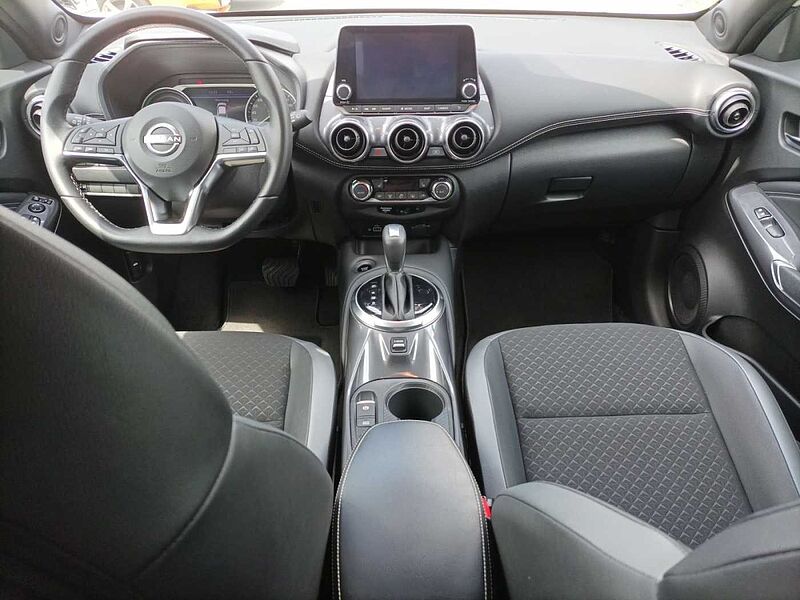 Nissan Juke N-Connecta Hybrid/1.6ltr. /AT/Navi