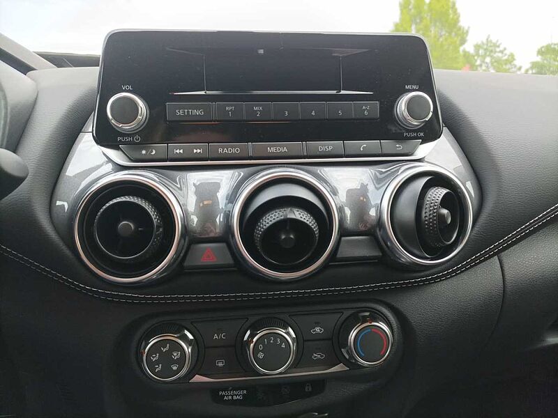 Nissan Juke N-Style/ Scheinwerfer LED/ Bluetooth/ Multifunktionales Lenkrad