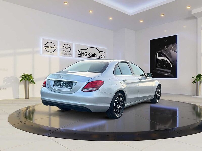 Mercedes-Benz C 180 C -Klasse Lim. C 180 CGI, AHK, Navi, el. Parkbremse