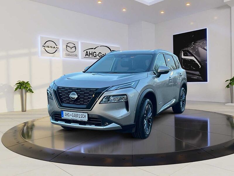 Nissan X-Trail e-force Tekna+, Bose Sound Sys. , RF-Kamera