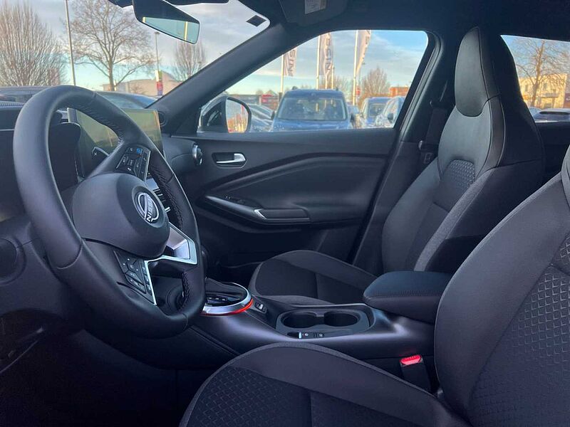 Nissan Juke N-Connecta, Winter- und Tech-Paket