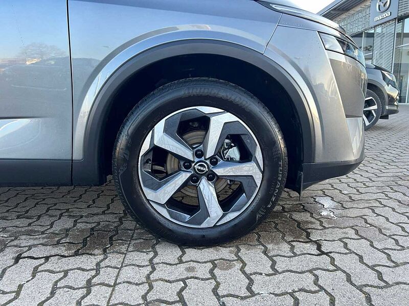 Nissan Qashqai N-Connecta, Business, -Winter, - und Design Paket