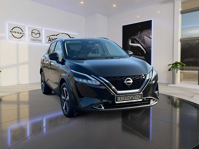 Nissan Qashqai N-Connecta, Winter-, Design- und Business Paket